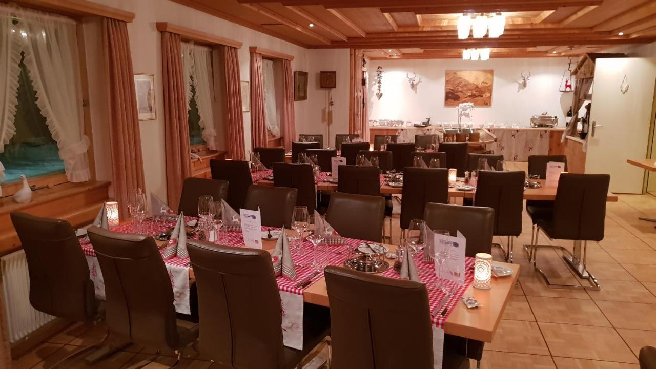 Hotel Mira Sedrun Ngoại thất bức ảnh